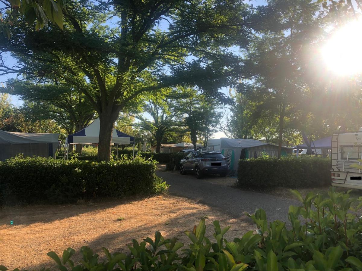 Camping Paradis Family Les Rives De L'Herault 지그낙 외부 사진