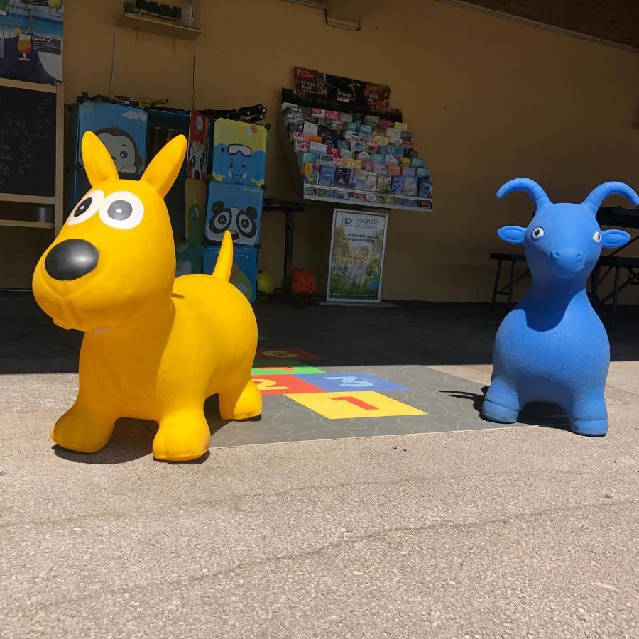 Camping Paradis Family Les Rives De L'Herault 지그낙 외부 사진