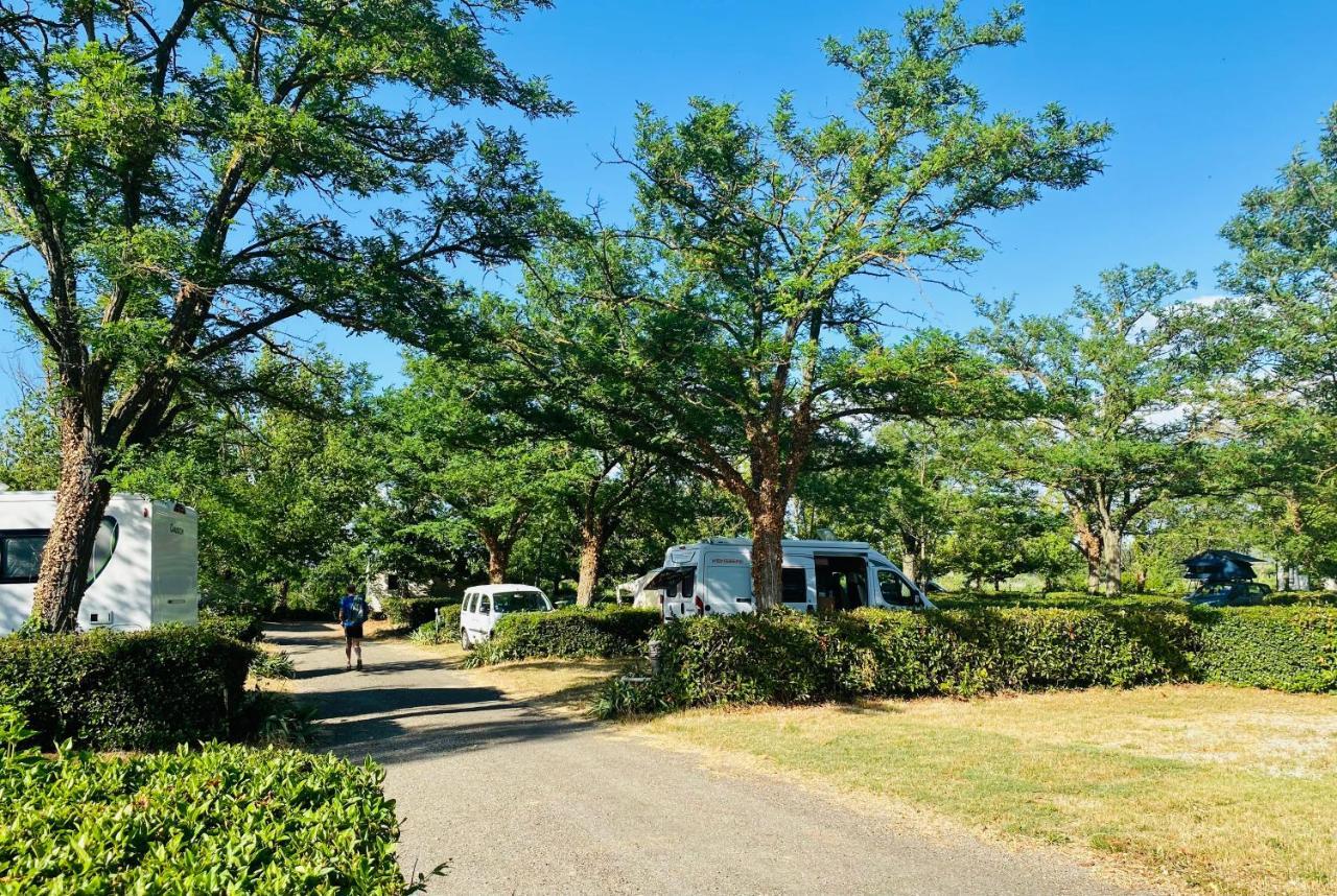 Camping Paradis Family Les Rives De L'Herault 지그낙 외부 사진